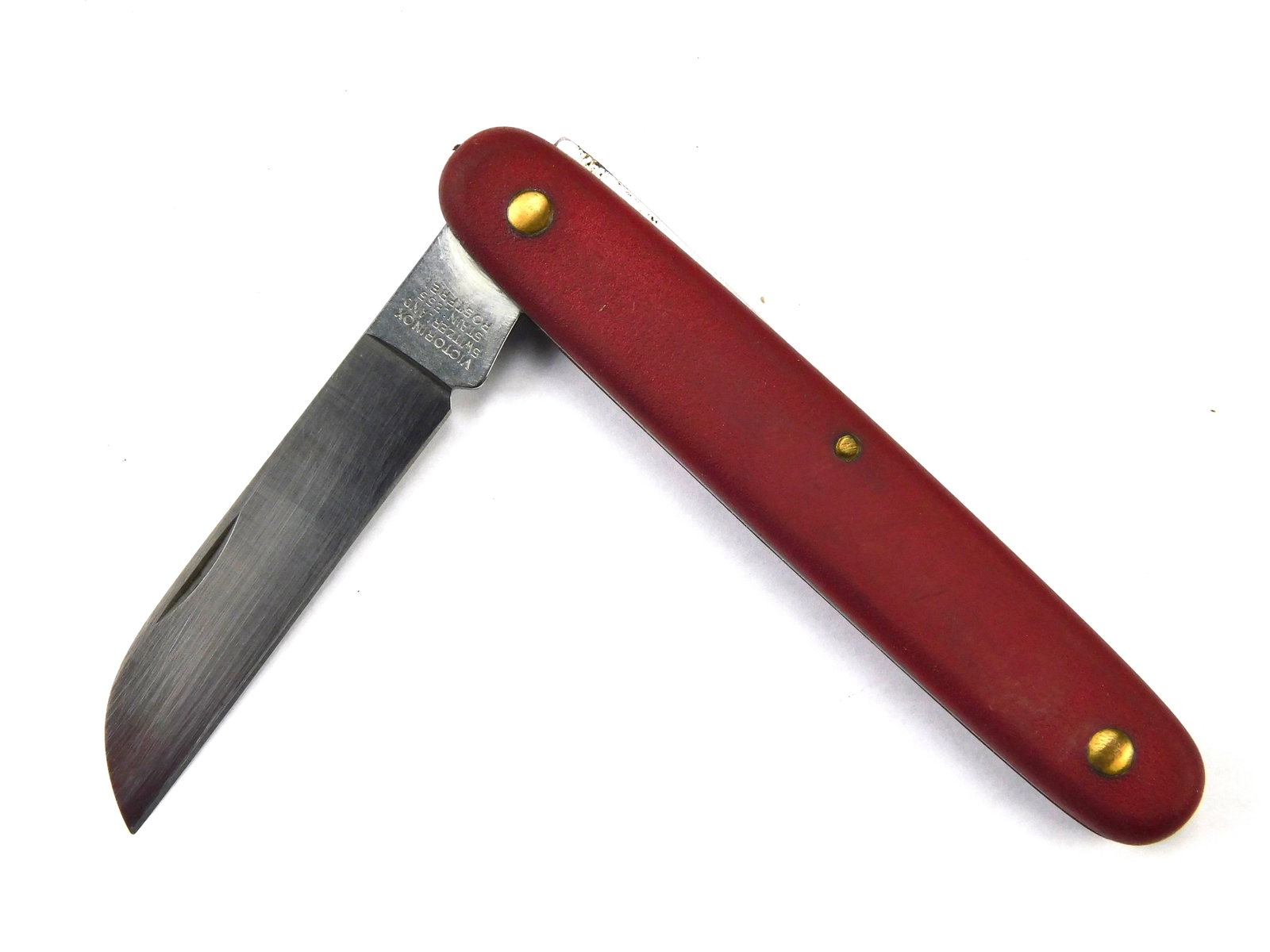 Vintage Victorinox Swiss Army Hills Roses Folding Pocket Knife: Vintage Victorinox Swiss Army Hills Roses Folding Pocket Knife. Measurements are pictured. Blade snaps, no wobble.