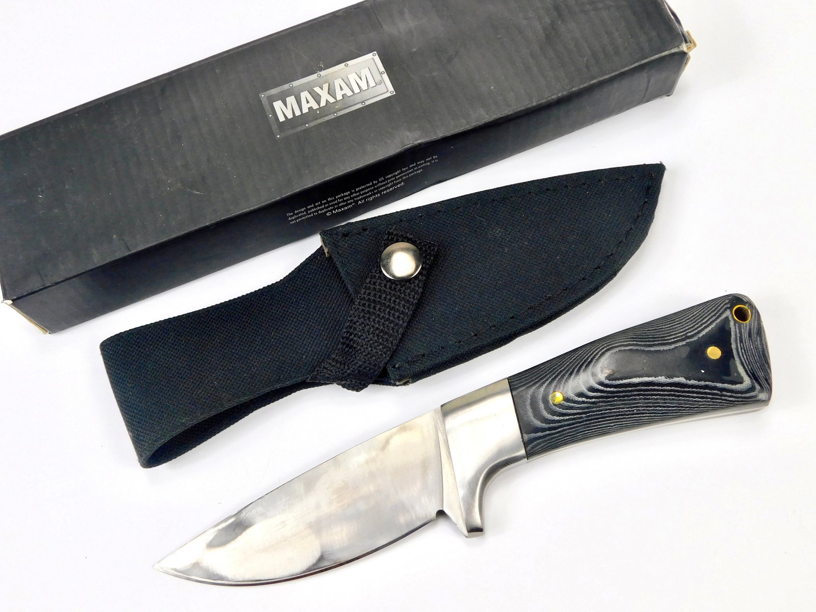 Vintage Maxam Skinner Hunting SKFB7 Knife w/ Sheath Box (1 of 11)