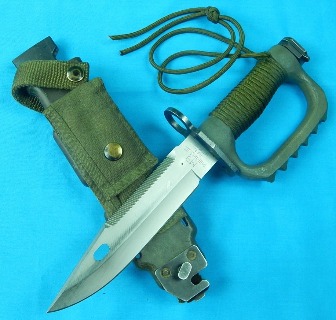 US Phrobis III M9 Knuckle Fighting Knife