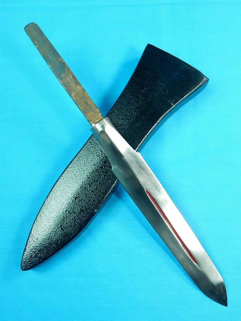 Vintage Japanese Japan Spear Point Knife & Scabbard: NO BUYER"S PREMIUM! (BUYER"S PREMIUM 0%).Vintage Japanese Spear Point Blade Large Knife with Scabbard. Size: 15 1/4" long with 9 7/8" blade.We accept payment by check or money orders.Pay Pal and bank 