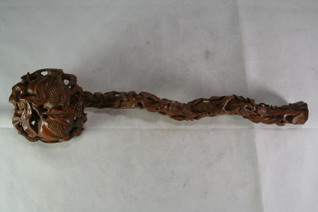 Chinese Boxwood Carved Ruyi Scepter: Chinese Boxwood Carved Ruyi Scepter, 13.75" L X 3.75" W X 3" D