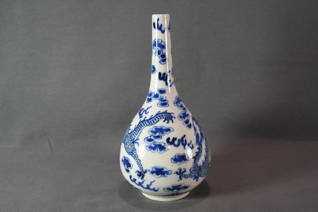 Chinese Blue and White Porcelain Vase (1 of 8)