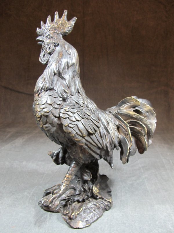European rooster bronze statue, signed: Master: European rooster bronze statue, signed: Master. 11 1/4” H x 8” W. Shipping in USA is $ 40.00. International bidders ask for shipping before bid.