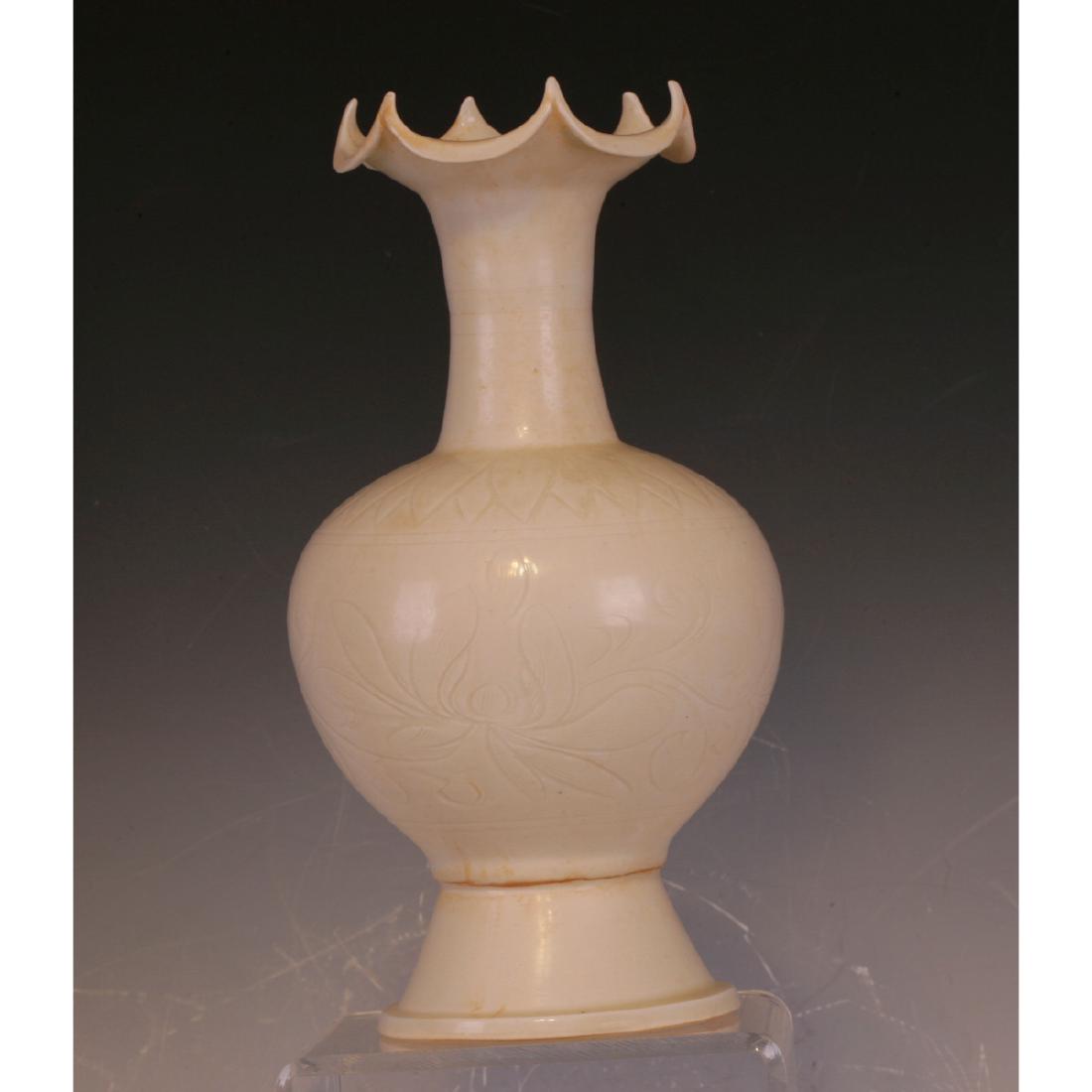 Ding Ware Vase (1 of 3)