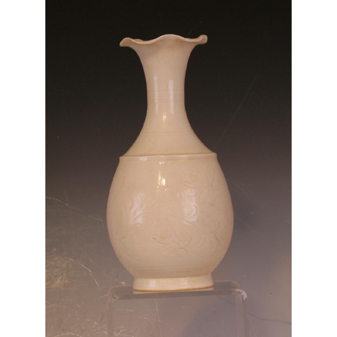 Ding Ware Vase (1 of 3)