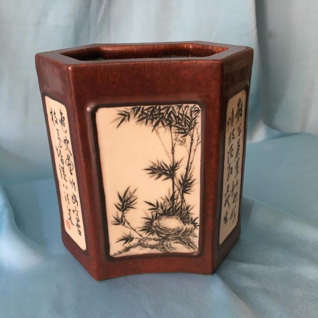 A Chinese Brush Pot: Bamboo and calligraphy Painted on 8 sides. Height 12.5 cm
