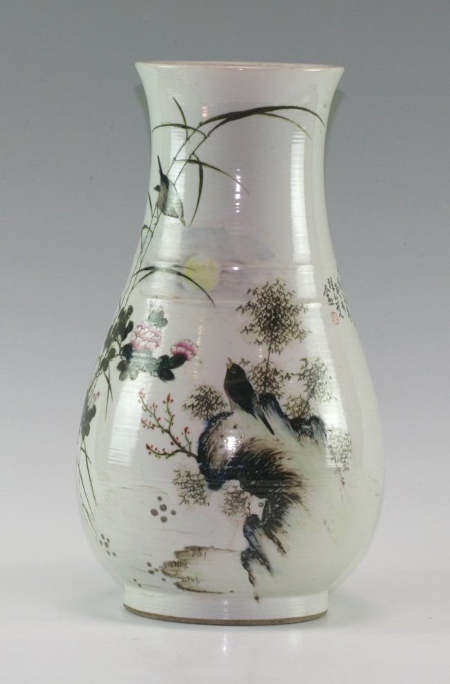Chinese Porcelain Vase: Painting of a magpie birds alongside bamboo trees. Signed by artist: Liu Yu Zheng. Early 20th century piece. 36.5cm height.