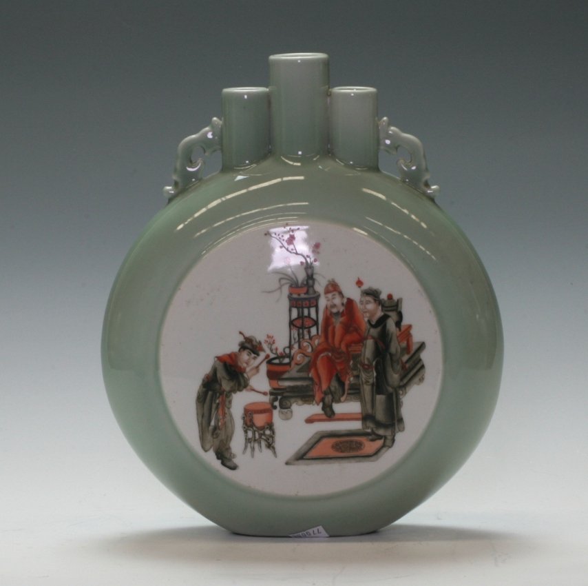 Chinese Moon-Flask Vase (1 of 3)
