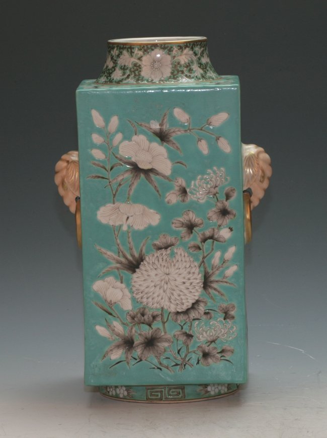 Chinese Famille Verte Vase (1 of 3)