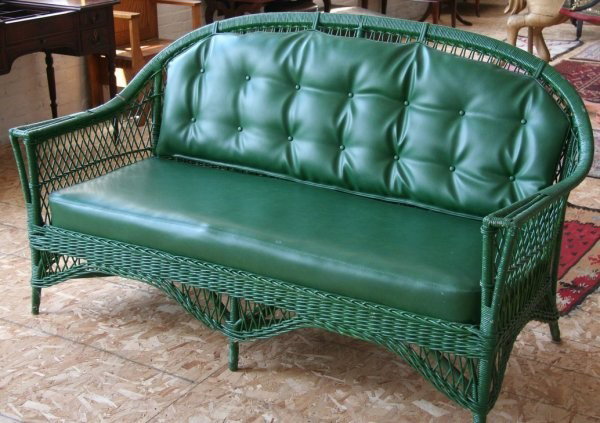 Antique Wicker Green Settee: Antique Wicker Green Settee