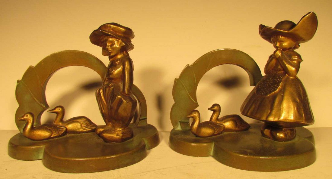 Frankart Dutch Boy, Girl and Duck Bookends: Frankart Dutch Boy, Girl and Ducks Bookends, ht. 5