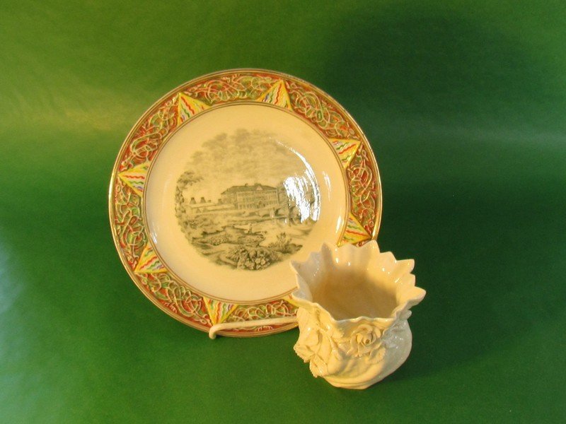 Pottery scene Celtic Commemorative plate: Pottery scene Celtic Commemorative plate, together with a together with a crinkle pot with flower detail. Both are fifth mark black, diam. 9