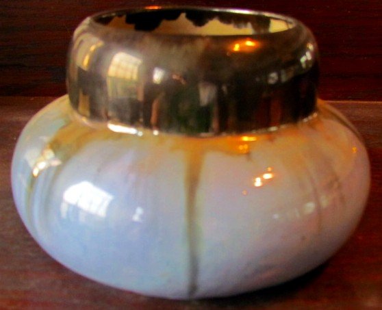 Fulper Pottery Vase: Fulper Pottery Vase, ht. 4, diam. 6