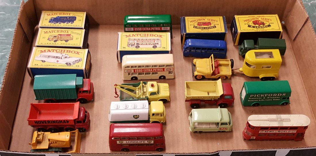 NOS Matchbox Lesney, MOKO Car lot: 15 Matchbox cars, 14 look unused. 3 have boxes and there are three boxes with no cars. A MOKO Leney No. 58 British European Airways bus, A Lesney No. 62 General Service Lorry, and Matchbox 74 Esso Ext