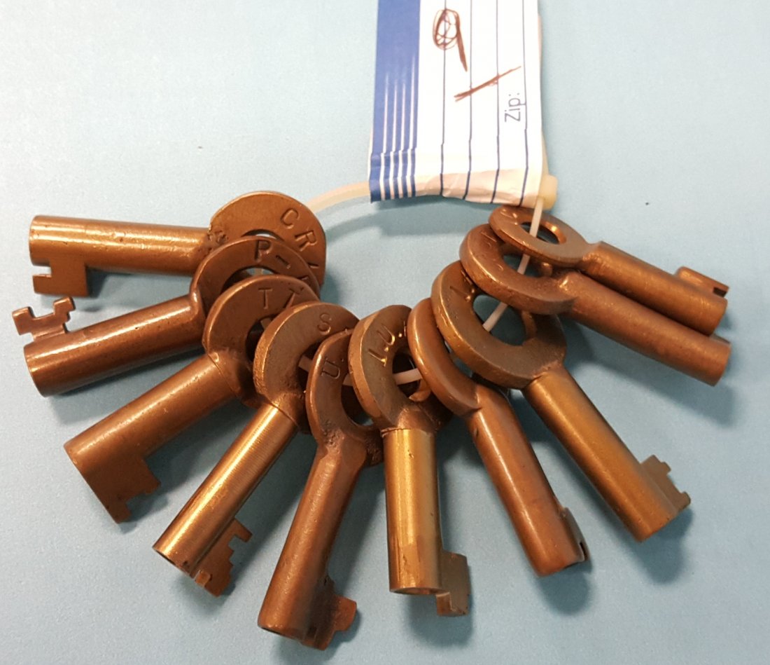 Lot of 10 Railroad keys from Lifetime Collection (1 of 1)