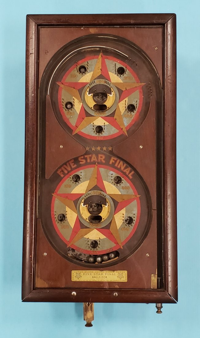 Coin Operated Five Star Final Pinball Game: Vintage coin operated penny arcade game with 2 round playfields. Insert a penny to release the metal balls. Shoot each ball pinball style and the ball travels in a figure 8 around the playfield then b