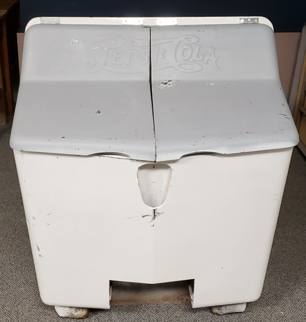 Pepsi Cola Gull Wing Cooler: 32" x 26" x 44"h Embossed split door cooler. This is a solid box that is ready for a paint restoration. PLEASE READ THE PAYMENT & SHIPPING TERMS FOR THIS AUCTION PRIOR TO PLACING BIDS.