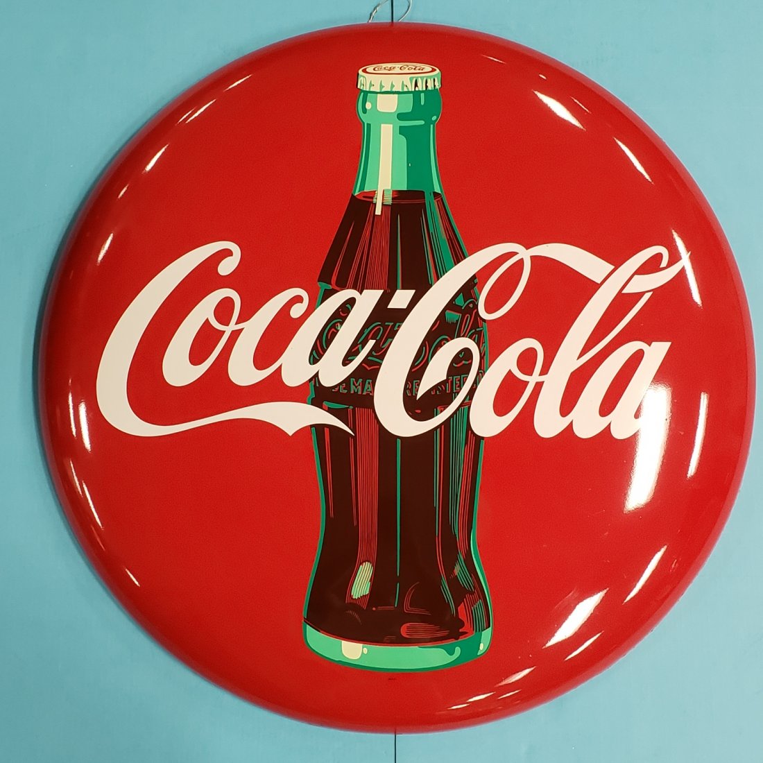36" Coca Cola Button with Coke bottle: Original metal sign in excellent condition with very high gloss and some touch up on the very edge of the sign. PLEASE READ THE PAYMENT & SHIPPING TERMS FOR THIS AUCTION PRIOR TO PLACING BIDS.