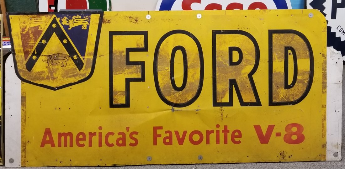 RARE Ford America's Favorite V-8 Tin Sign (1 of 1)