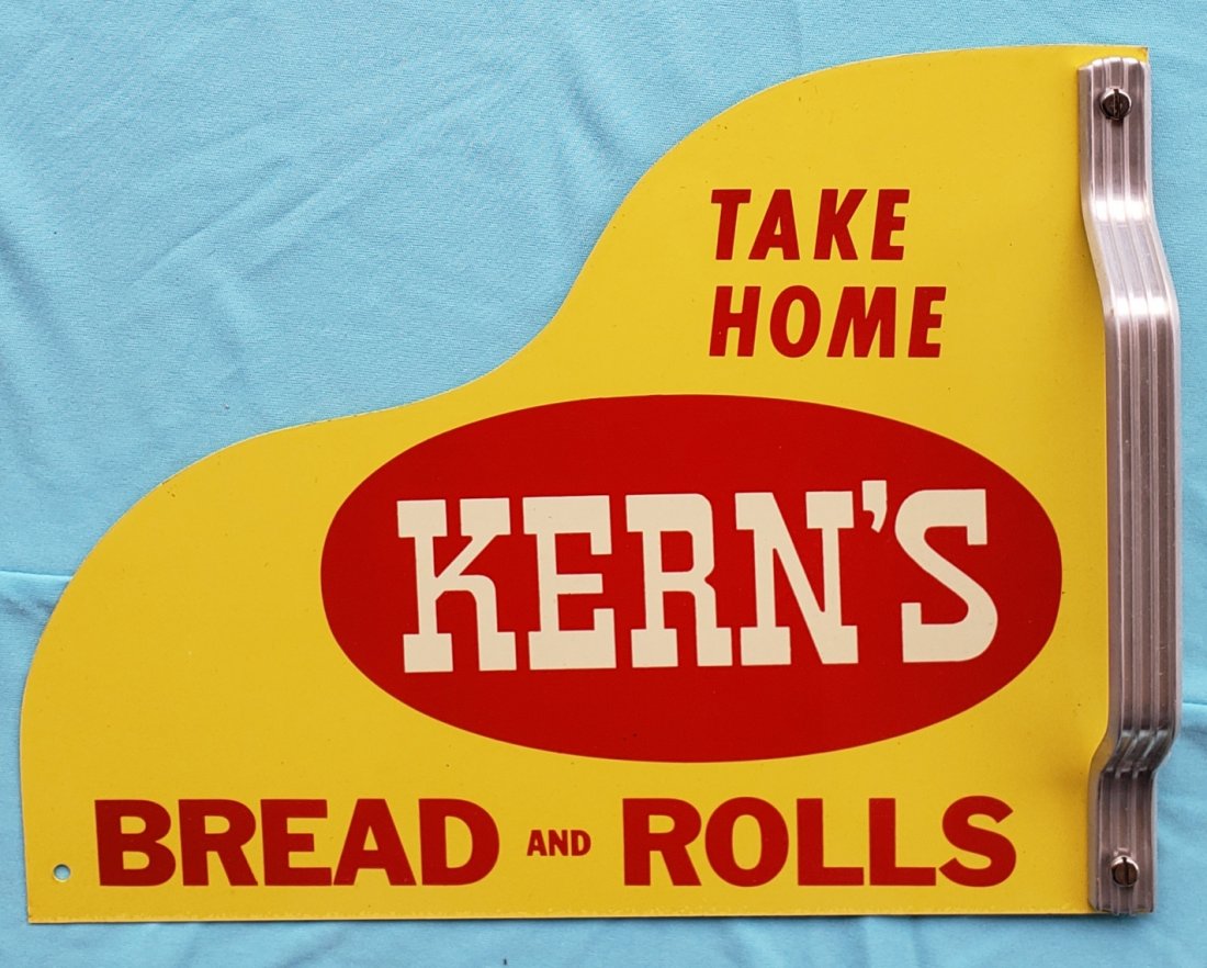 NOS Kerns Door Pull with Aluminum Handle: 9" x 11.75" New Old Stock door pull in excellent condition with bright colors. PLEASE READ & UNDERSTAND THE PAYMENT & SHIPPING TERMS FOR THIS AUCTION PRIOR TO PLACING BIDS.