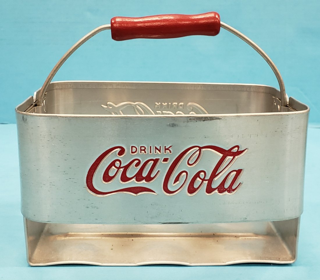 Scarce Coca Cola Aluminum Six Pack Carrier (1 of 3)