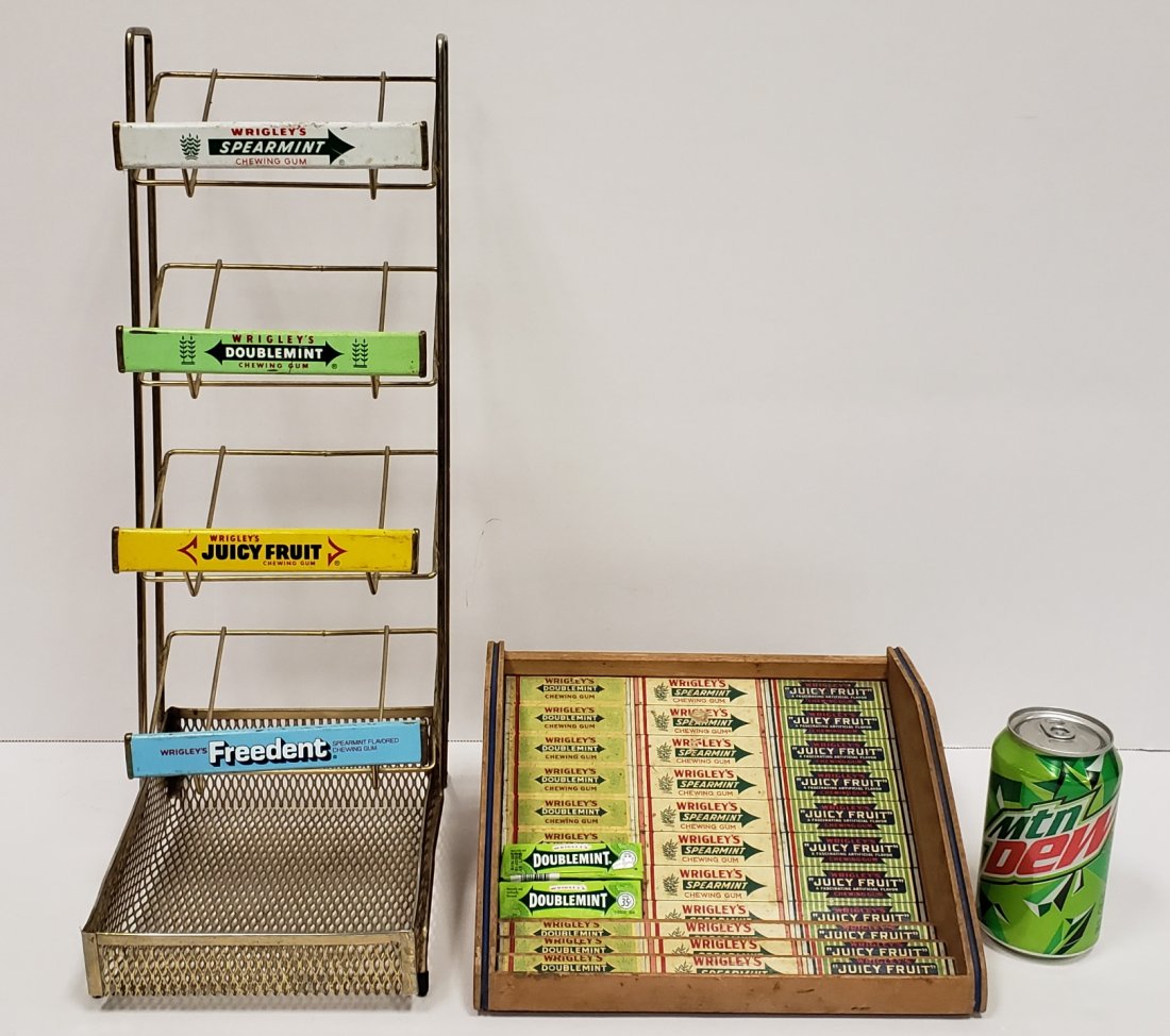 Wrigley's wood counter gum display and wire rack: 10" x 8" x 4" wood gum display with minor scuffs and a five box wire display with tray at the bottom with minor scuffs. PLEASE READ & UNDERSTAND THE PAYMENT & SHIPPING TERMS FOR THIS AUCTION PRIOR TO 