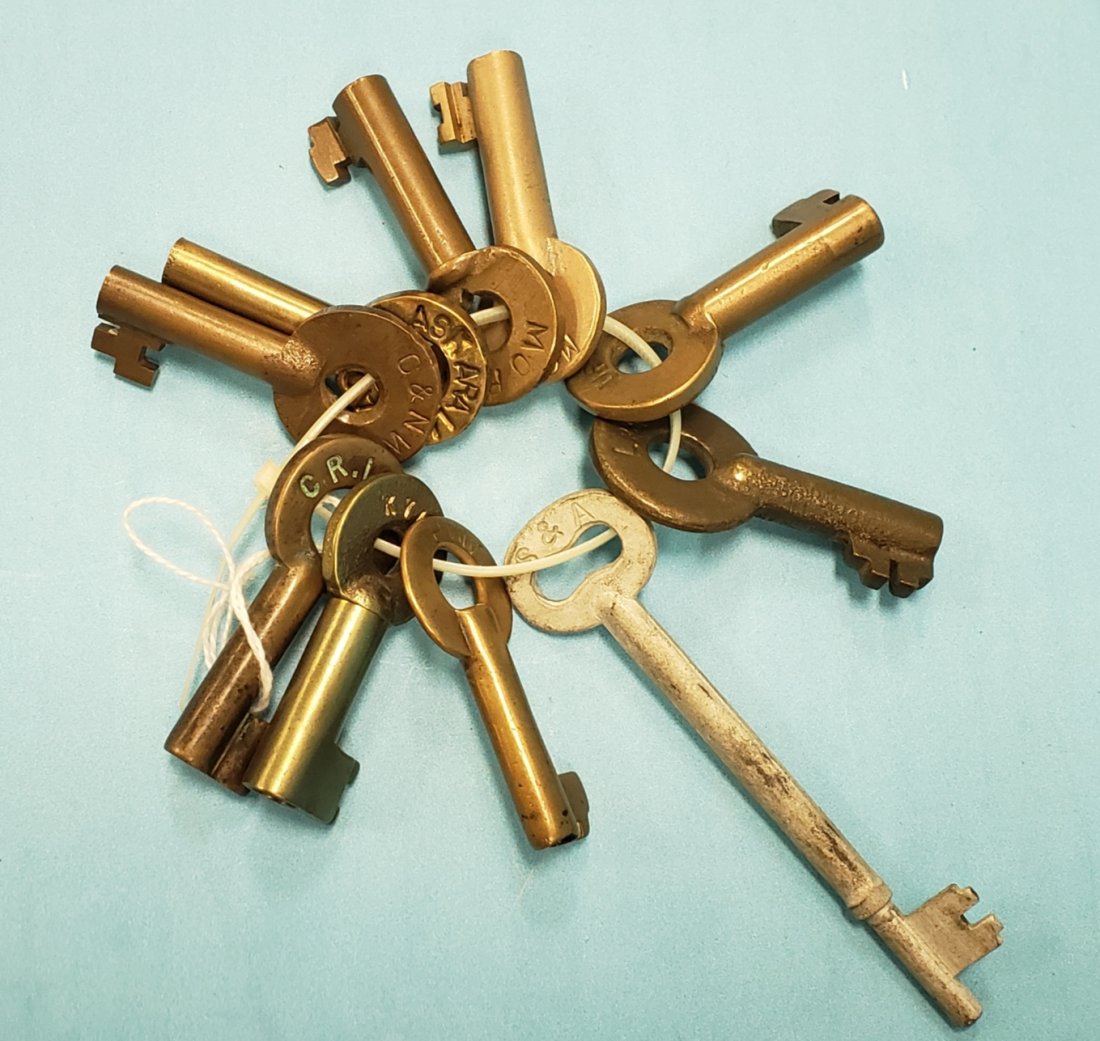 10 Railroad Keys