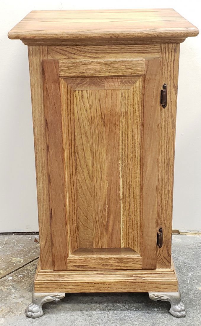 Slot Machine with storage Jun 29, 2019 Rockabilly Auction