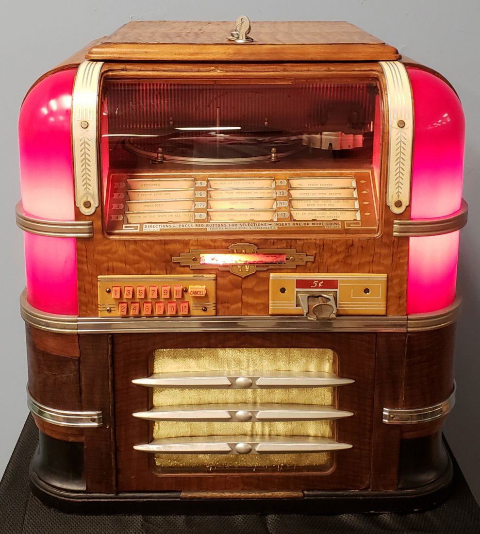 1939 Wurlitzer 61 Countertop Jukebox