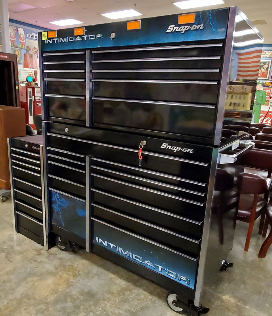The Intimidator Snap-On Too Chest: 74" x 70" 30 drawer tool chest including extension section. Heavy duty casters in good used condition. PLEASE READ & UNDERSTAND THE PAYMENT & SHIPPING TERMS FOR THIS AUCTION PRIOR TO PLACING BIDS. ALL