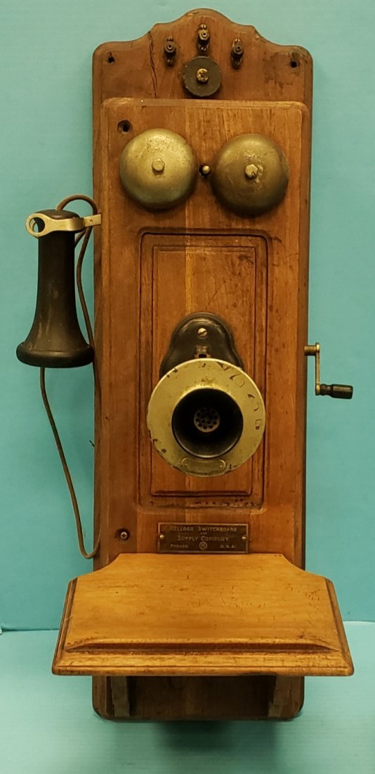 Antique General Electric Kellogg Oak Crank Telephone (1 of 6)