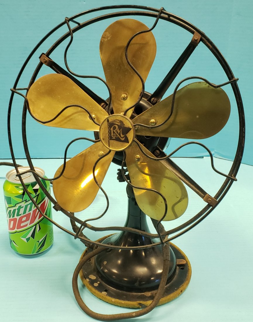 The Robbins & Myers Co. 5 Blade Fan (1 of 3)