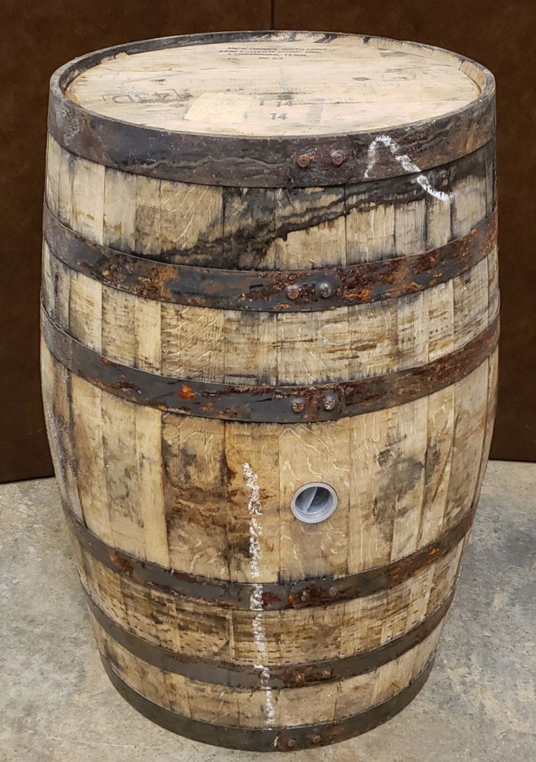Authentic Jack Daniels Whiskey Barrel (1 of 2)