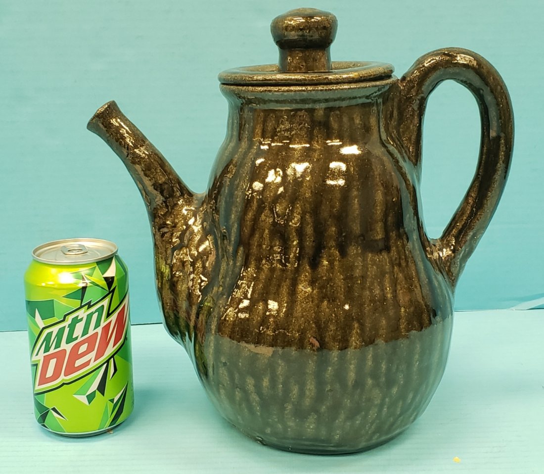 Cleater Meaders Coffee Boiler RARE Form: 10" Glazed coffee pot with lid signed by Cleater Meaders 1986 on the bottom and on the lid. Excellent Condition. PLEASE READ & UNDERSTAND THE PAYMENT & SHIPPING TERMS FOR THIS AUCTION PRIOR TO PLACING