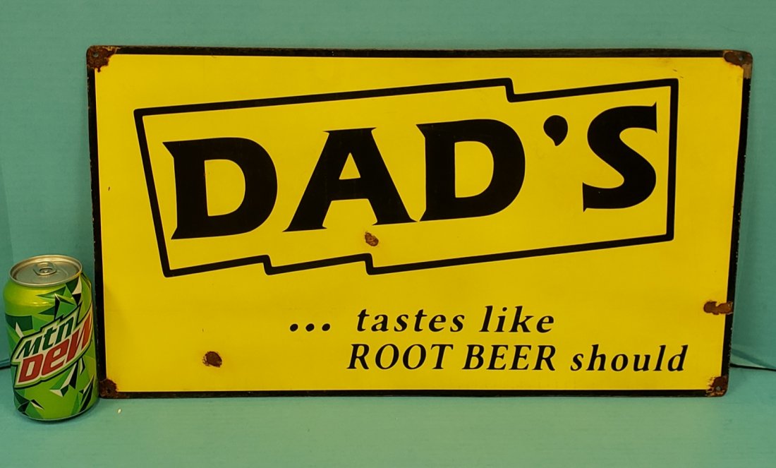 Dad's Root Beer Metal Sign: 20.5" x 11.5" Metal sign with bright colors, minor scuffs, & paint chips. PLEASE READ & UNDERSTAND THE PAYMENTS & SHIPPING TERMS FOR THIS AUCTION PRIOR TO PLACING BIDS. ALL BIDDERS ARE BOUND BY THE TE
