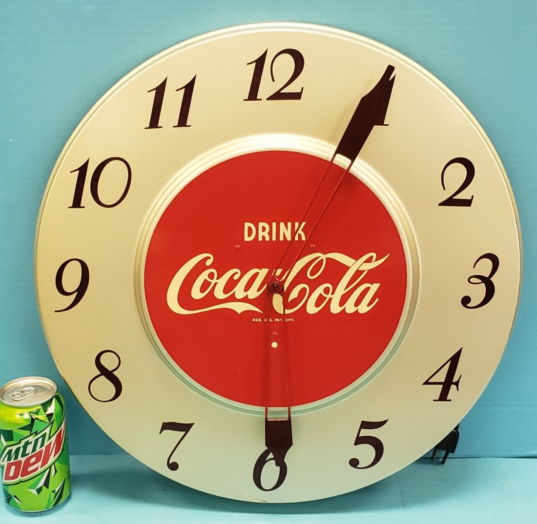 1950's Drink Coca Cola Electric Round Clock (1 of 2)