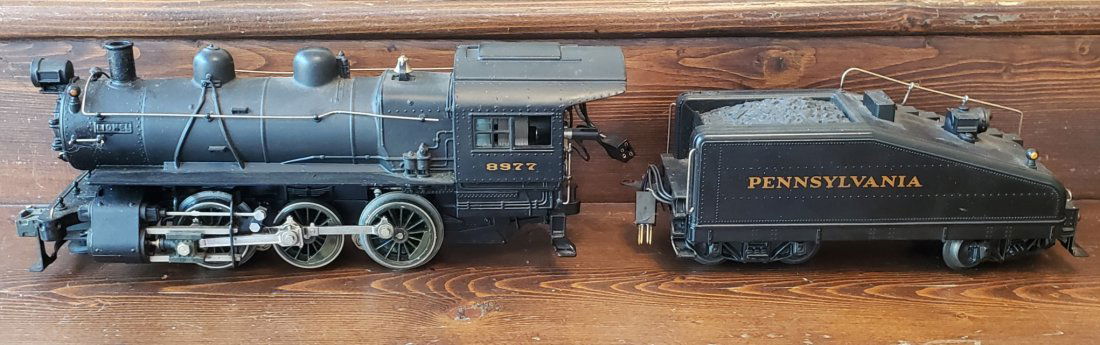 Lionel Steam Switcher 8977 & Pennsylvania Tender (1 of 2)