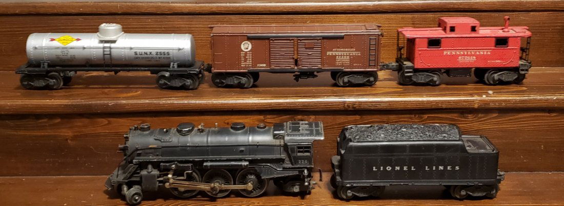 Lionel Train Set (1 of 3)