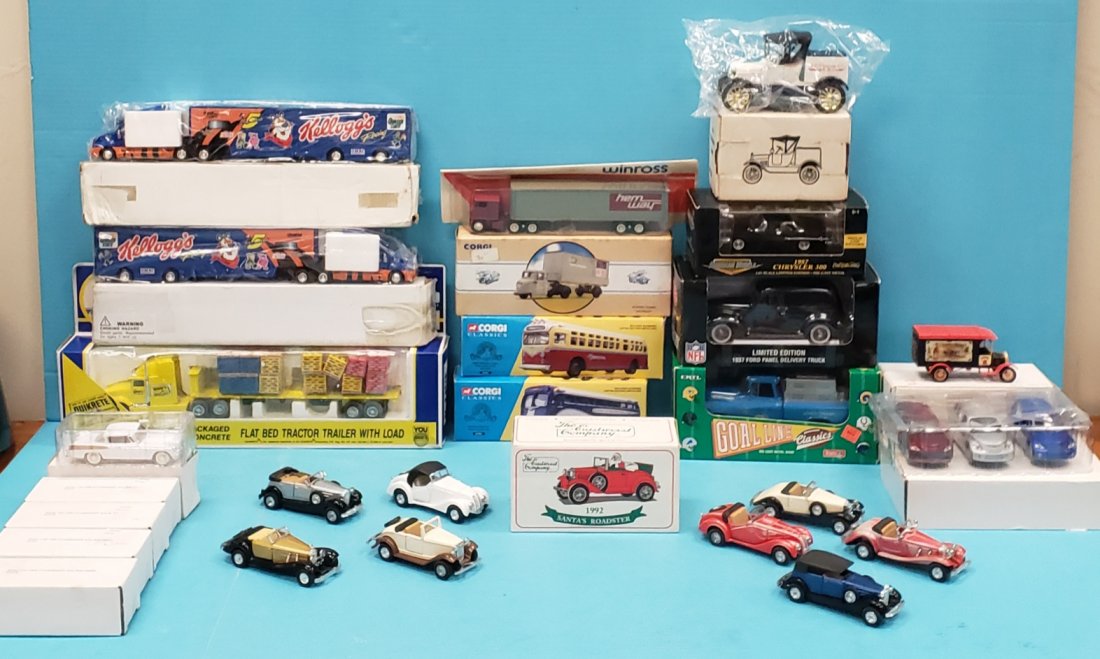 Lot of 29 Die-Cast & Toy Cars & Trucks (1 of 4)