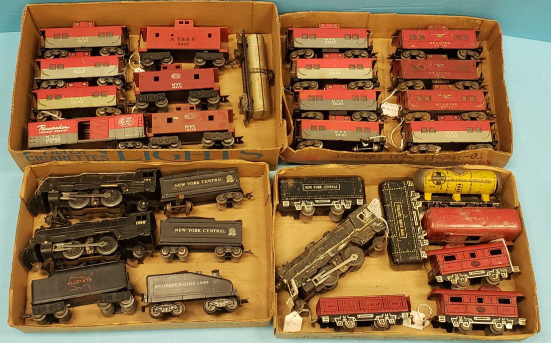 Marx mixed Lot of 30 with Three 999 Locomotives (1 of 5)