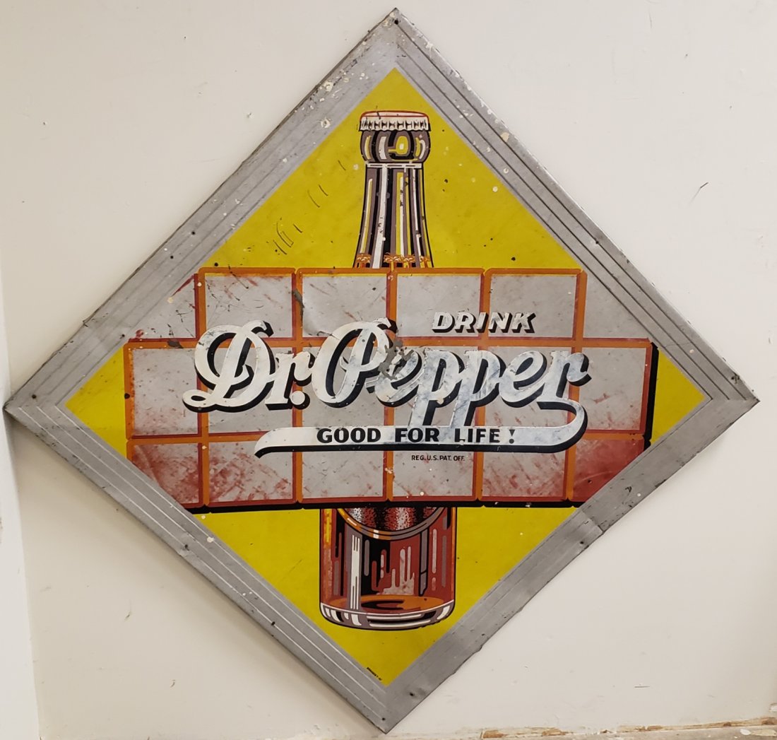 1947 Large Dr Pepper Diamond Sign: 47" x 47" Diamond Tin sign with scuffs, scratches, paint flakes, holes, and fading. PLEASE READ & UNDERSTAND THE PAYMENT & SHIPPING TERMS FOR THIS AUCTION PRIOR TO PLACING BIDS. ALL BIDDERS ARE BOUND 