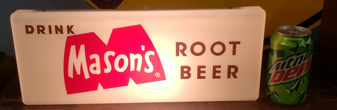 Drink Mason's Root Beer Light Up Sign: 15" x 6.25" x 4"d Countertop Dualite Mason's light up plastic sign with metal housing. Excellent condition. PLEASE READ & UNDERSTAND THE PAYMENT & SHIPPING TERMS FOR THIS AUCTION. ALL BIDDERS ARE BOUN