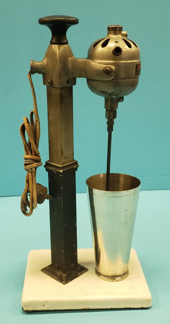 Hamilton Beach Porcelain Milkshake - Malt Mixer No. 5N1 (1 of 4)