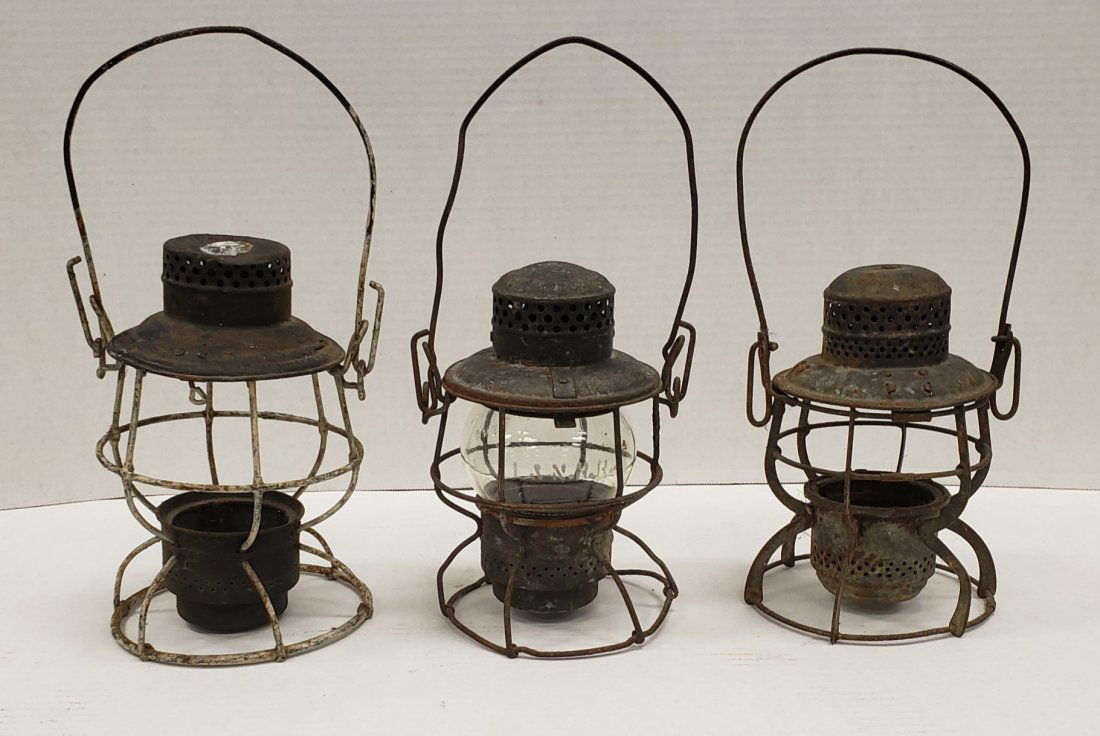 3 Railroad Lanterns, 2 - 1925 L & N R.R. & 1 M.C.R.R (1 of 5)