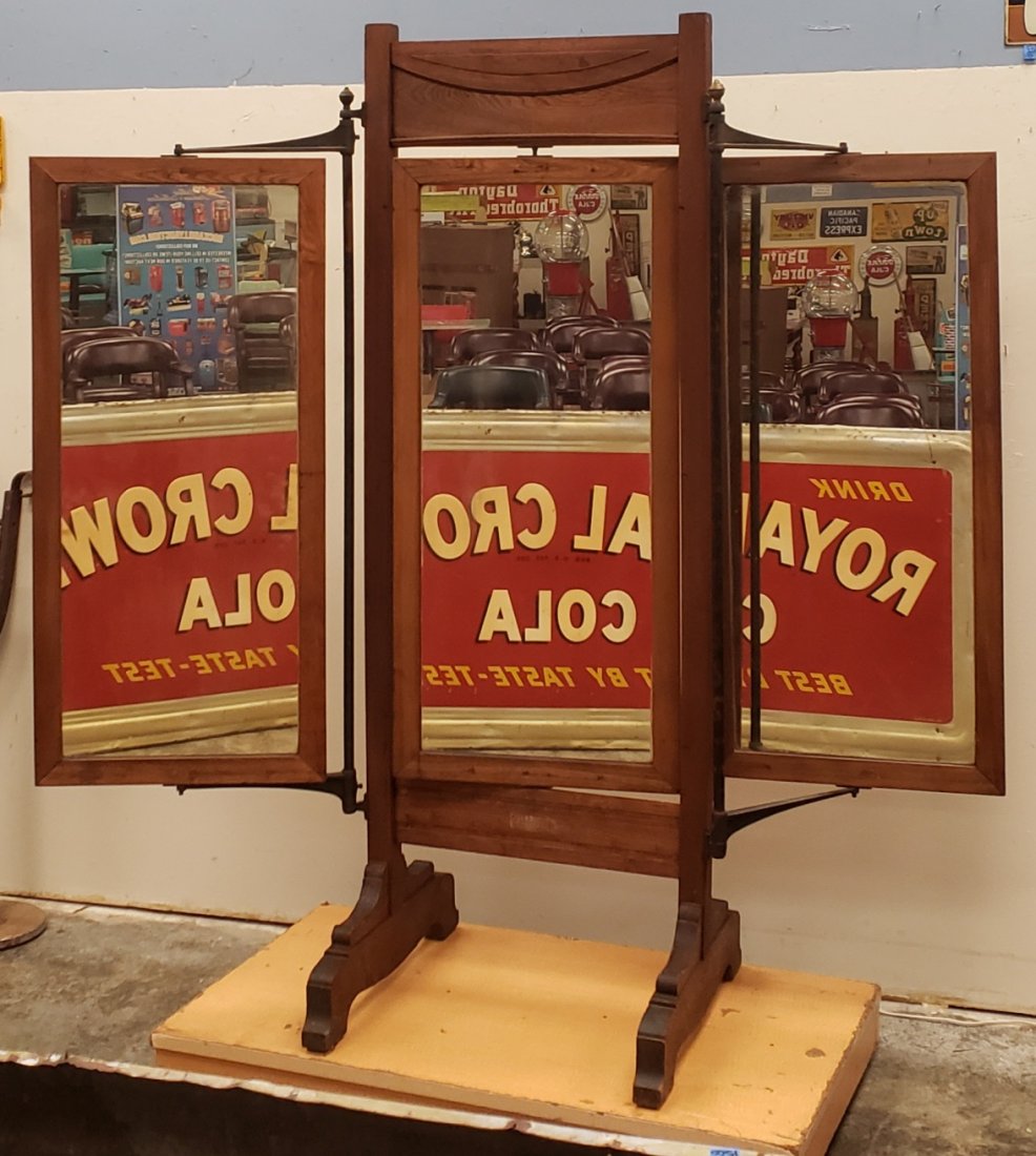 Early Gentleman's Oak Tailor's Triple Mirror (1 of 3)