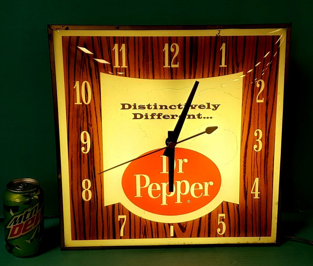 Dr Pepper Pam Light Up Electric Clock (1 of 2)