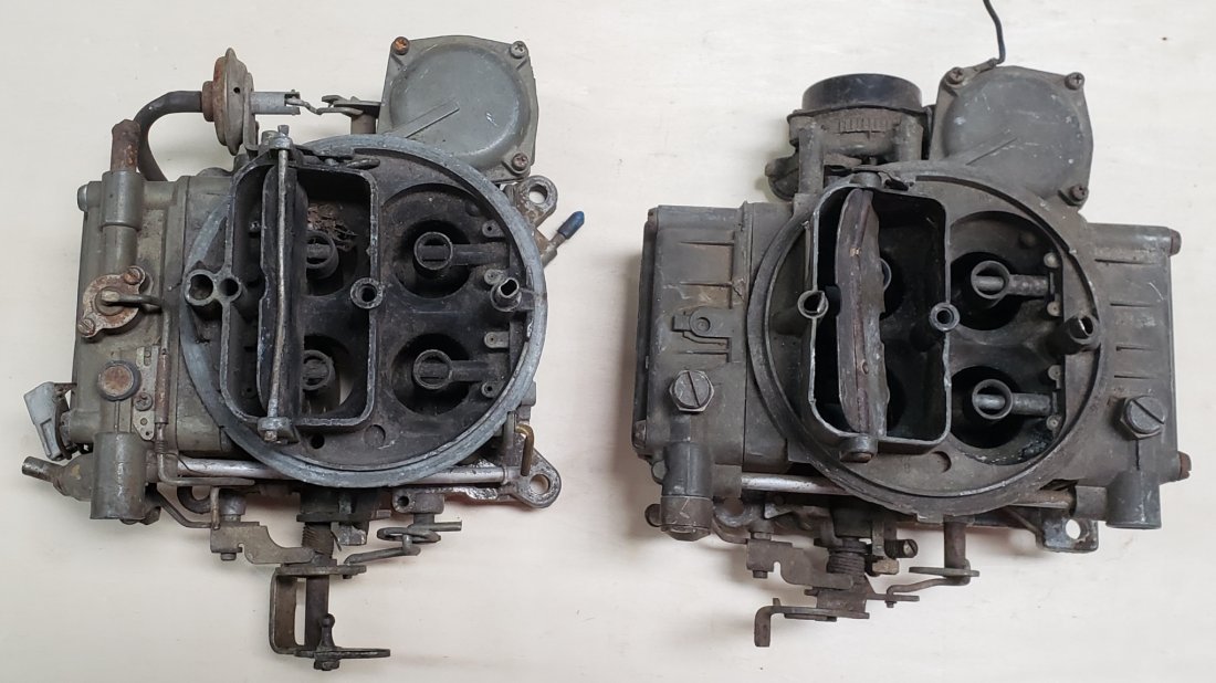 Pair of Holley 4 BBL carburetors Parts/Repairs: Lot of original vintage parts. Please read and understand the terms of this auction prior to placing bids. All bidders are bound to the terms of this auction.