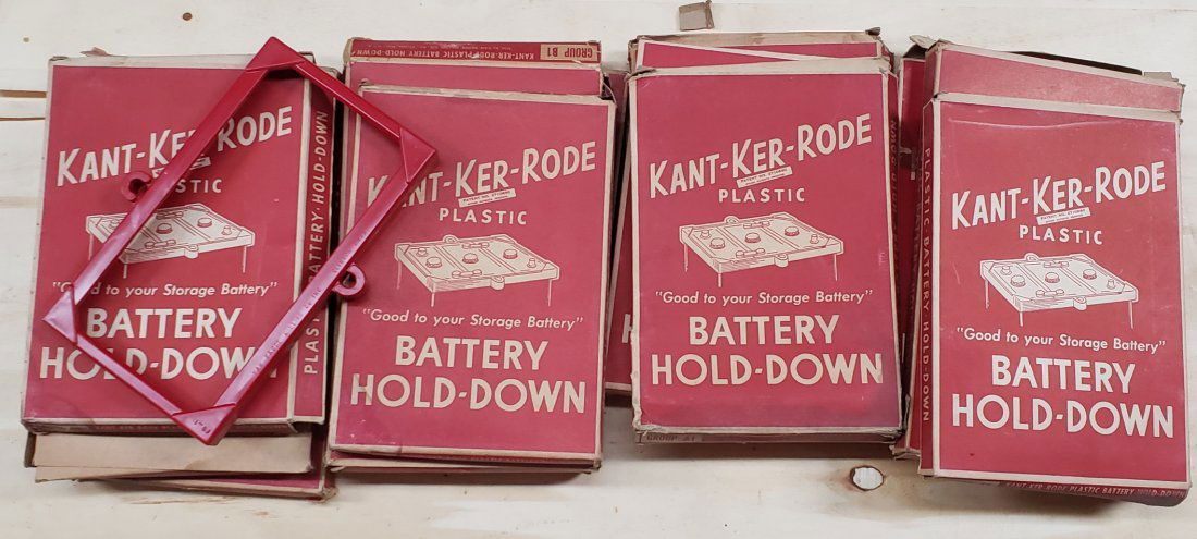 Lot of 12 plastic Kant-Ker-Ode battery hold downs (1 of 3)