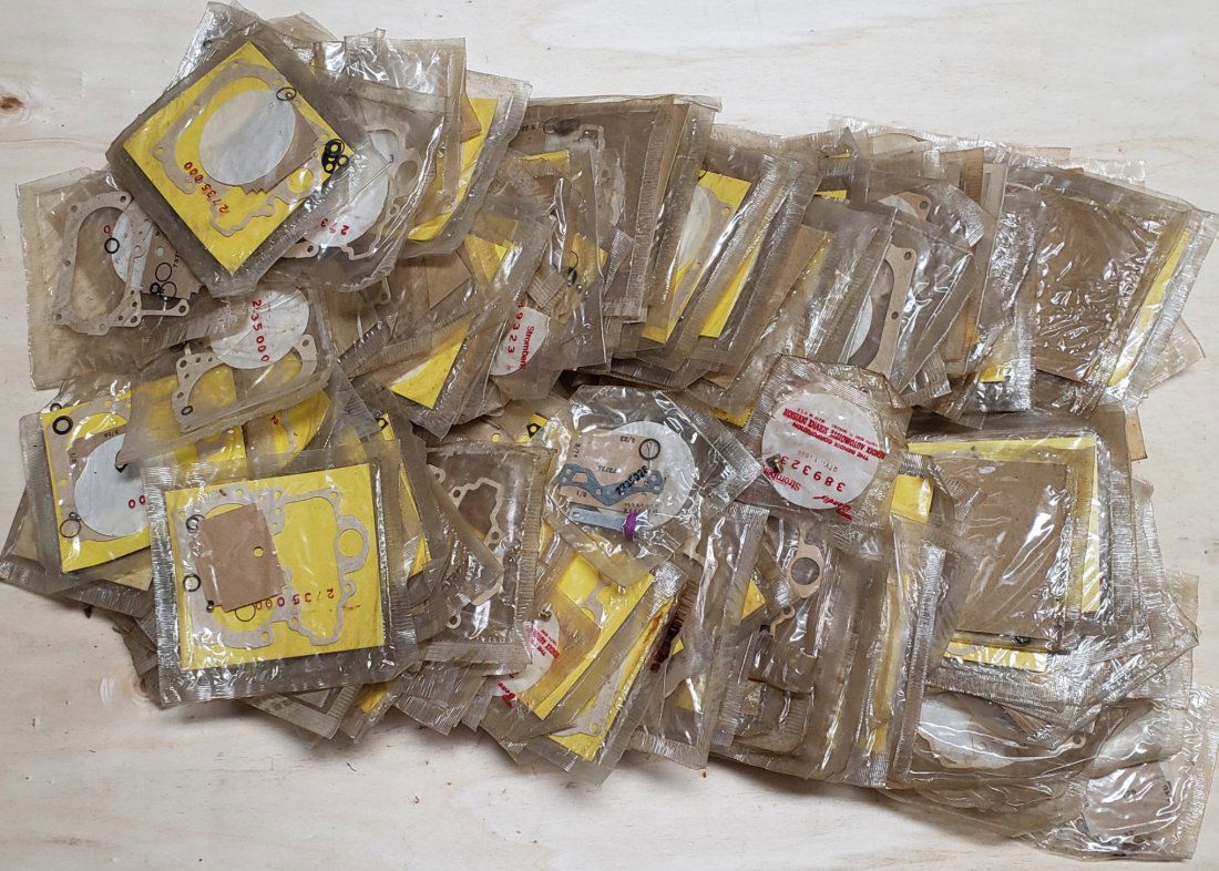 Lot of Bendix carburetor, gasket & repair assortments (1 of 4)
