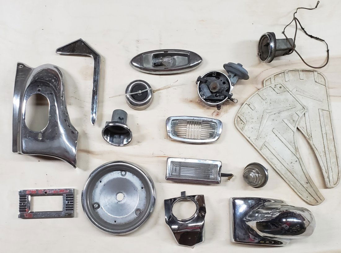 1950's Accessory lamp chrome trim parts lot (1 of 4)